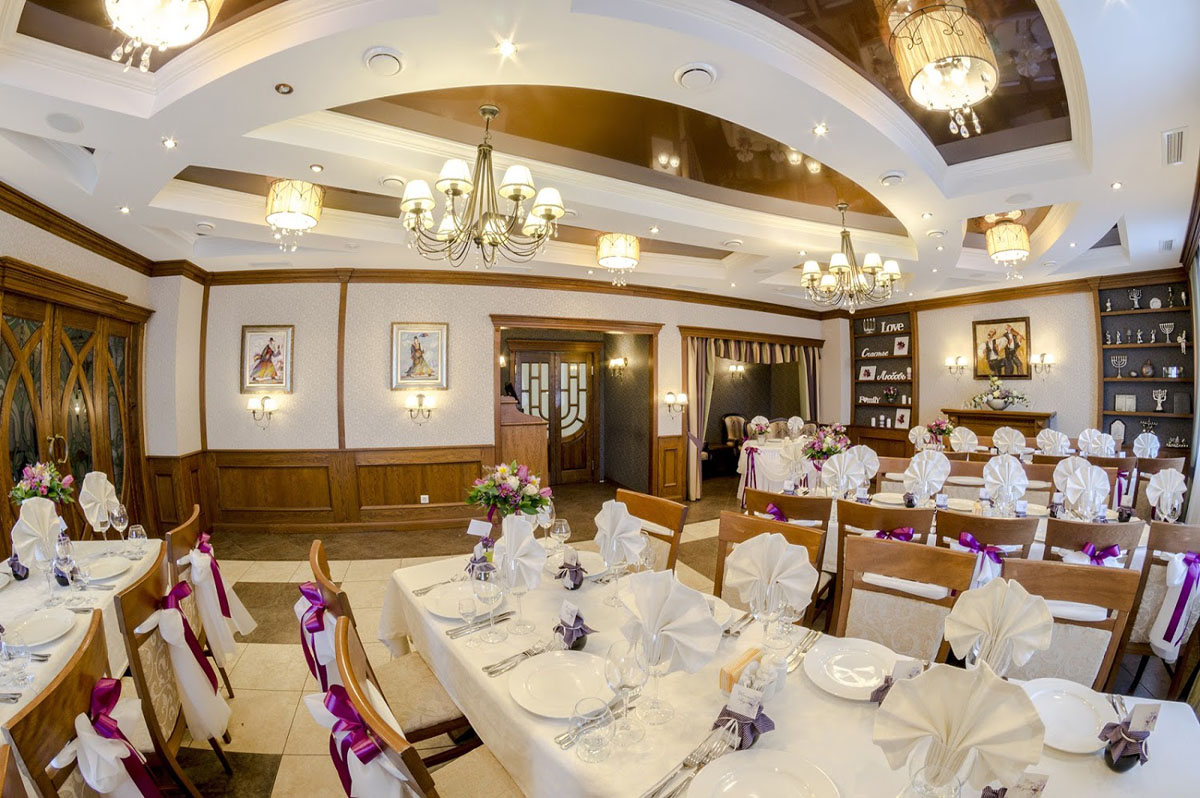 Основной зал — Ресторан Форшмак