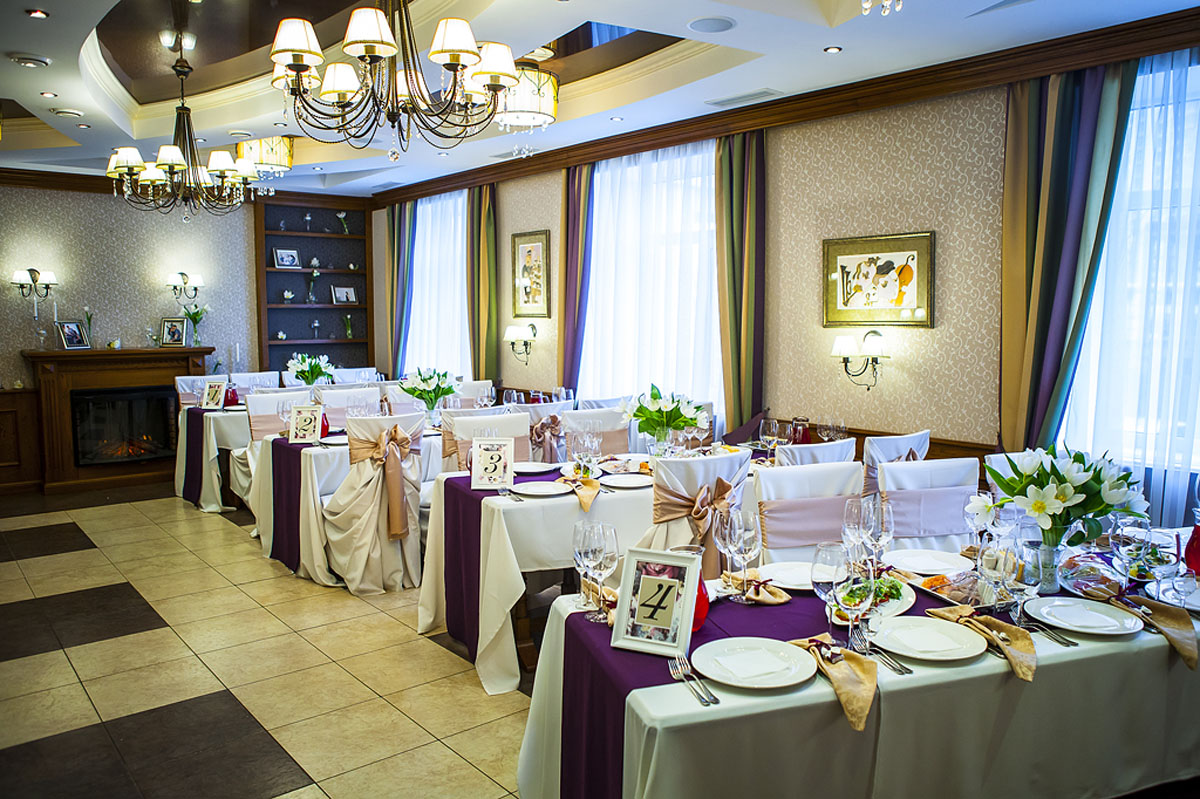 Основной зал — Ресторан Форшмак