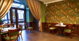 Основной зал — интерьер зала