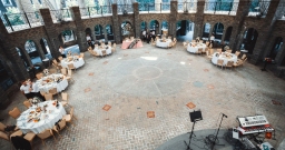 Колизей  (открытый шатер) — подробнее о зале