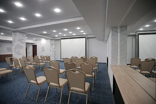 Ренессанс — Гостинично-Банкетный Комплекс Немчиновка парк, Москва