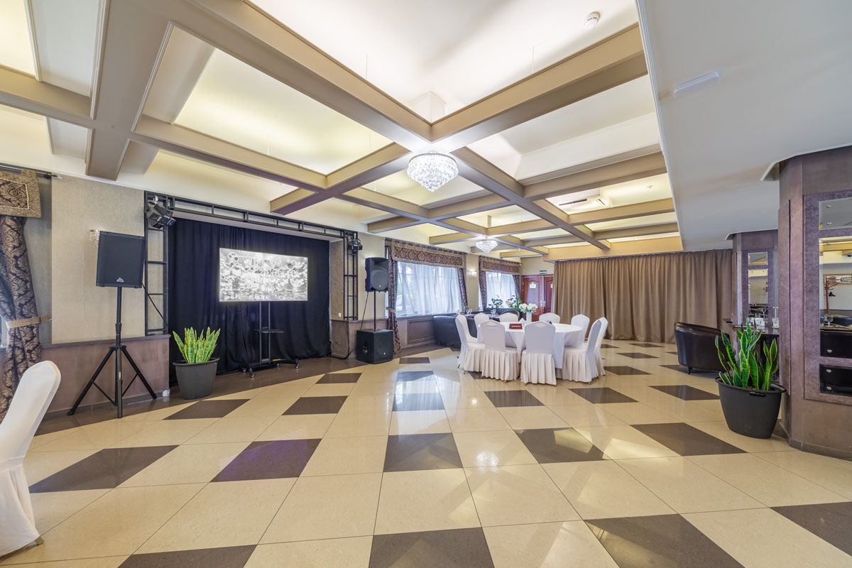 Ресторанный зал Донжон — фото 12