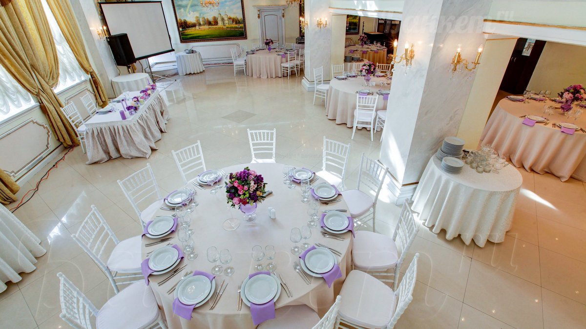 Основной зал — Зал Торжеств в усадьбе Кузьминки