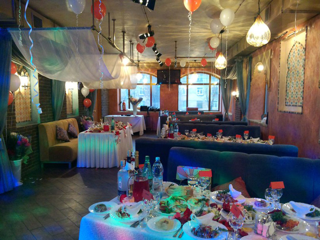 Зал на 70 человек — Амиго