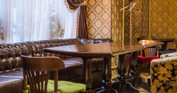 Основной зал