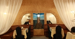 Основной зал