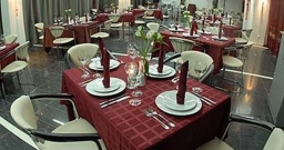 Основной зал — интерьер зала