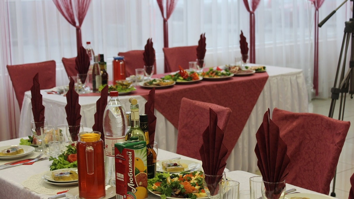 Основной зал — Деловая кухня