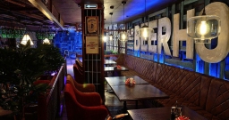 Основной зал