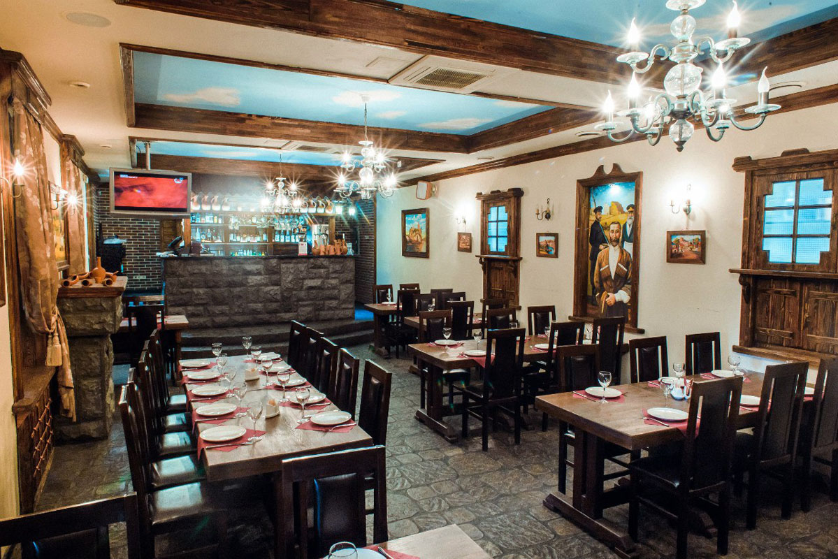 Основной зал — Никала Пиросмани