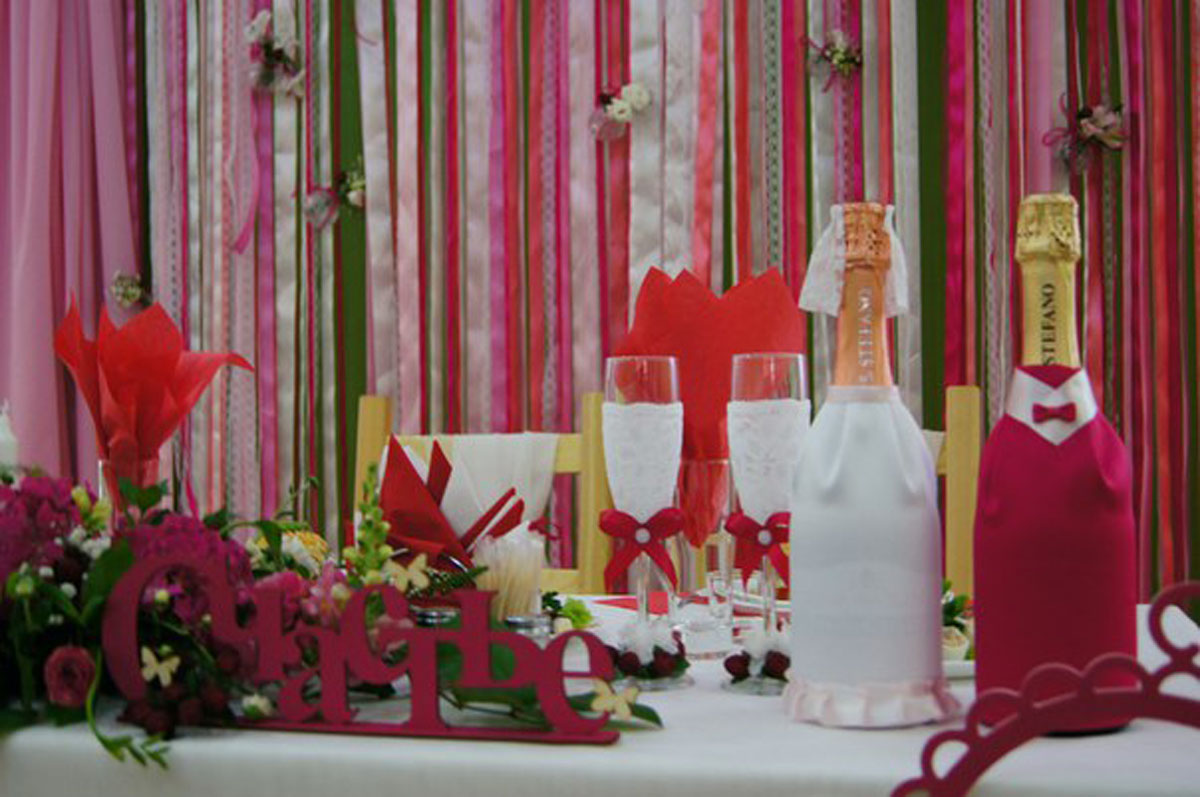 Основной зал — Хорошо едим