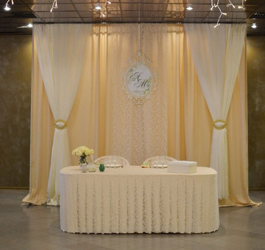 Малый зал — Атлантида