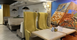 Семейный ресторан, 2-й этаж — подробнее о зале