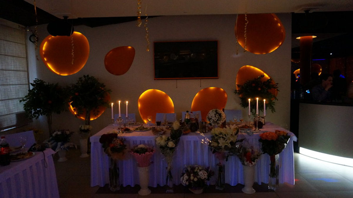 Основной зал — Апельсин