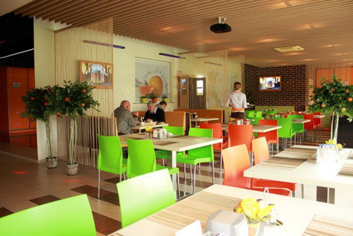 Основной зал — Апельсин