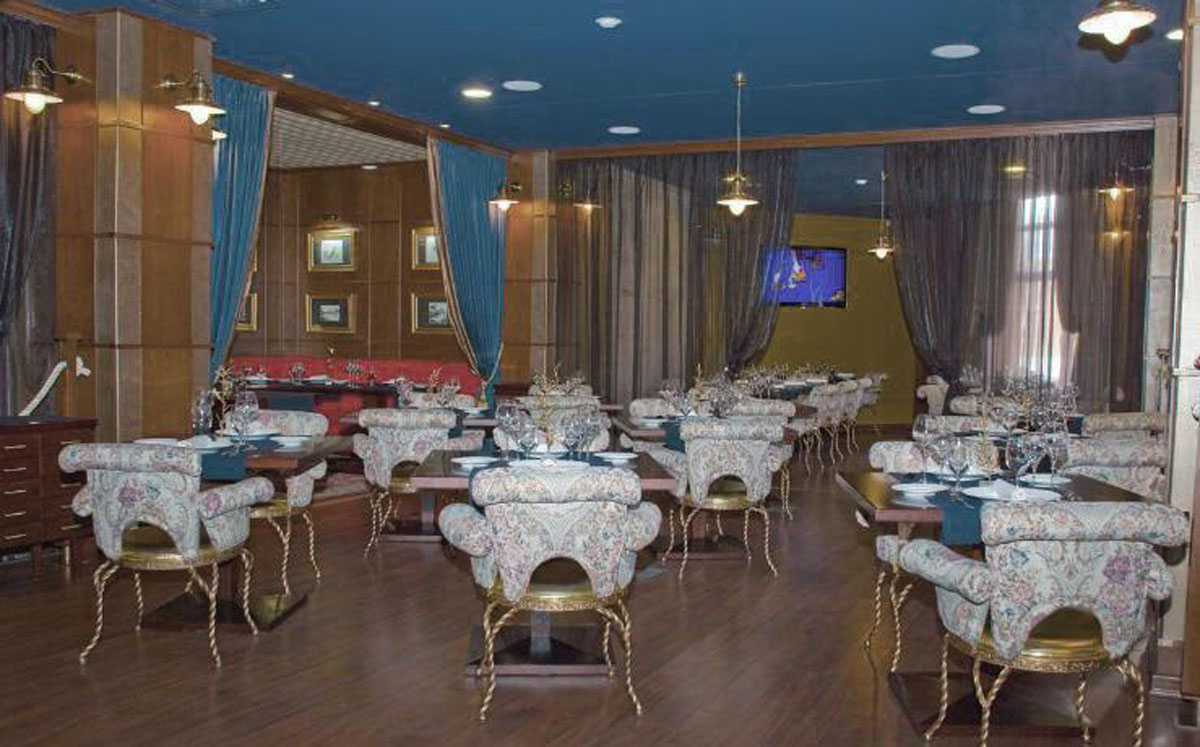 Основной зал — Ресторан Fort Grand