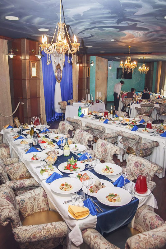 Основной зал — Ресторан Fort Grand