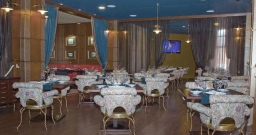 Основной зал — интерьер зала