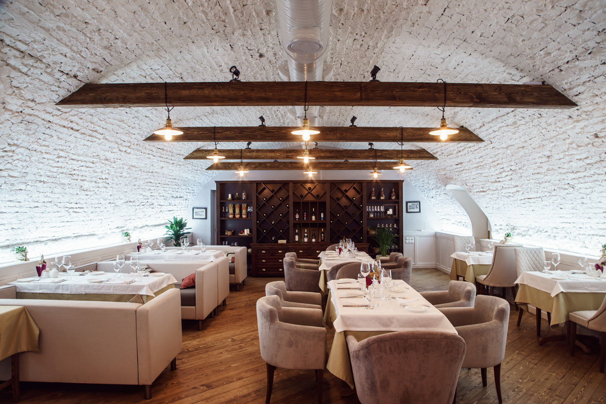 Белый зал — Почтовая Контора