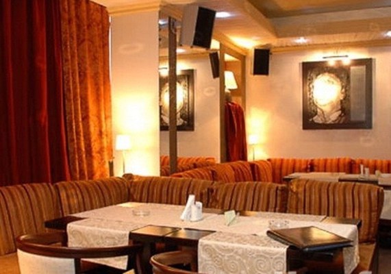 Голос — банкетный зал