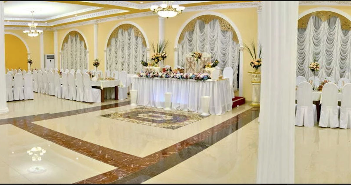 Зал «Золотой» — банкетный зал Особенное, фото