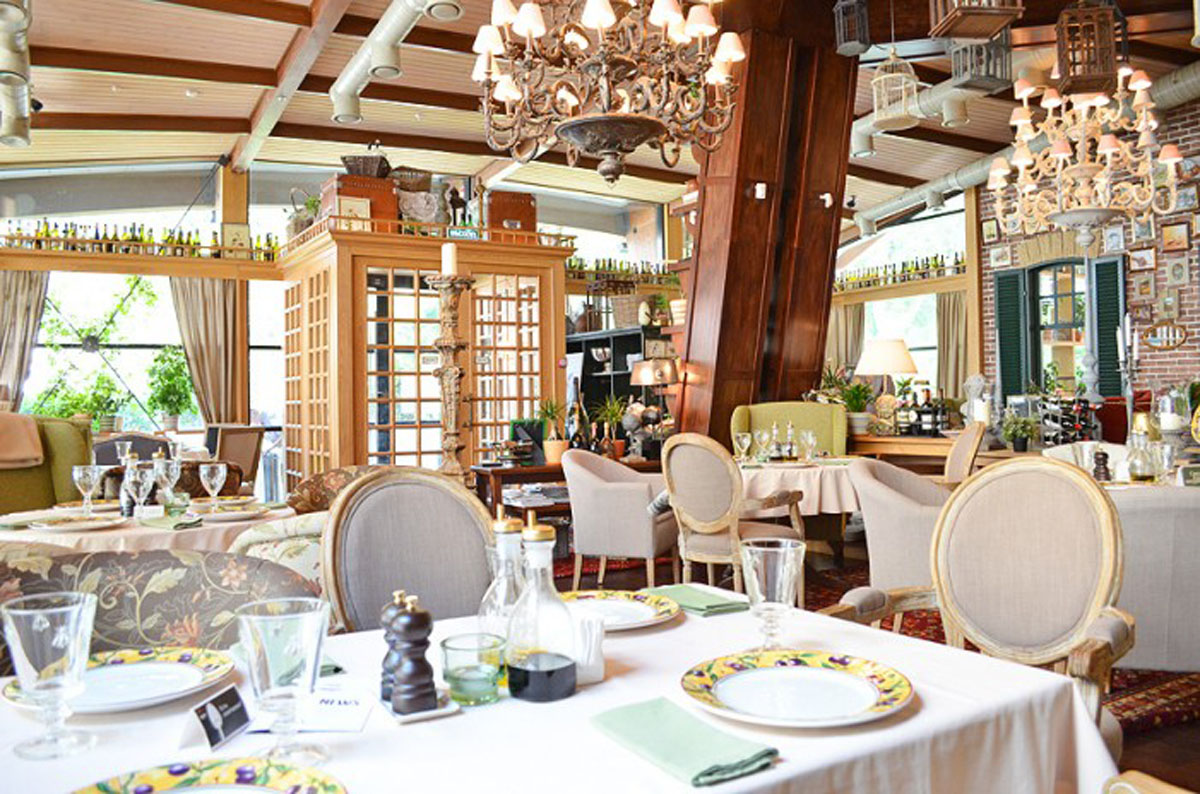 Основной зал — Беллуччи