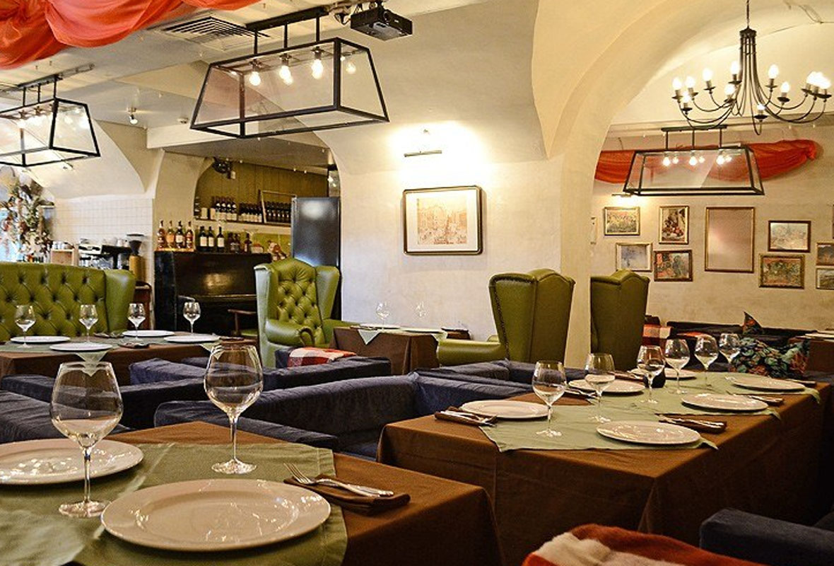 Основной зал — Ресторан Вино и мясо