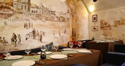 Основной зал — интерьер зала