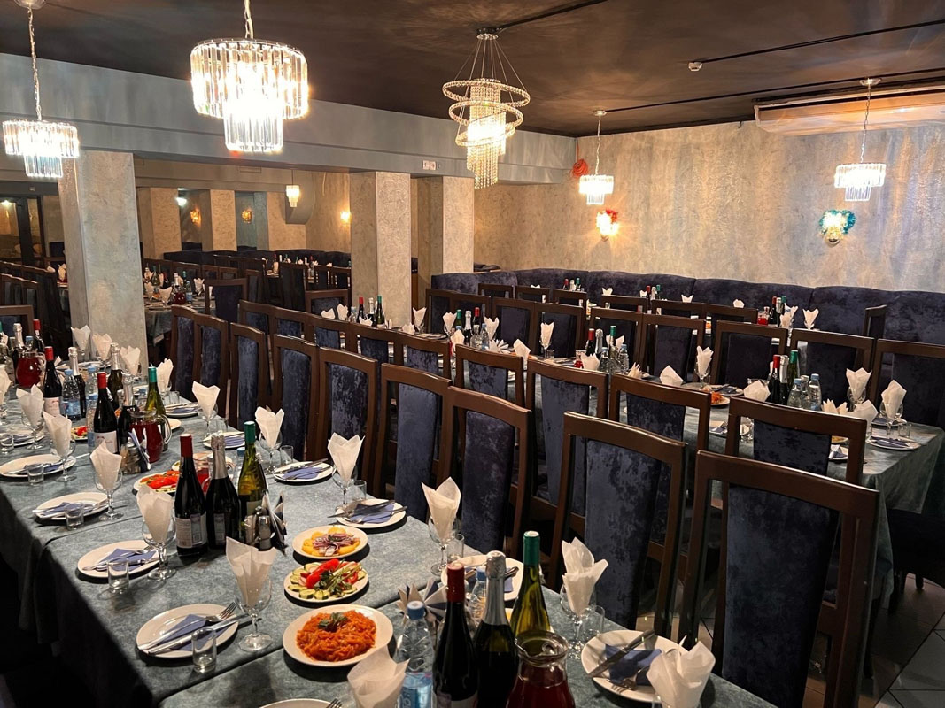 Основной зал — Зимний сад