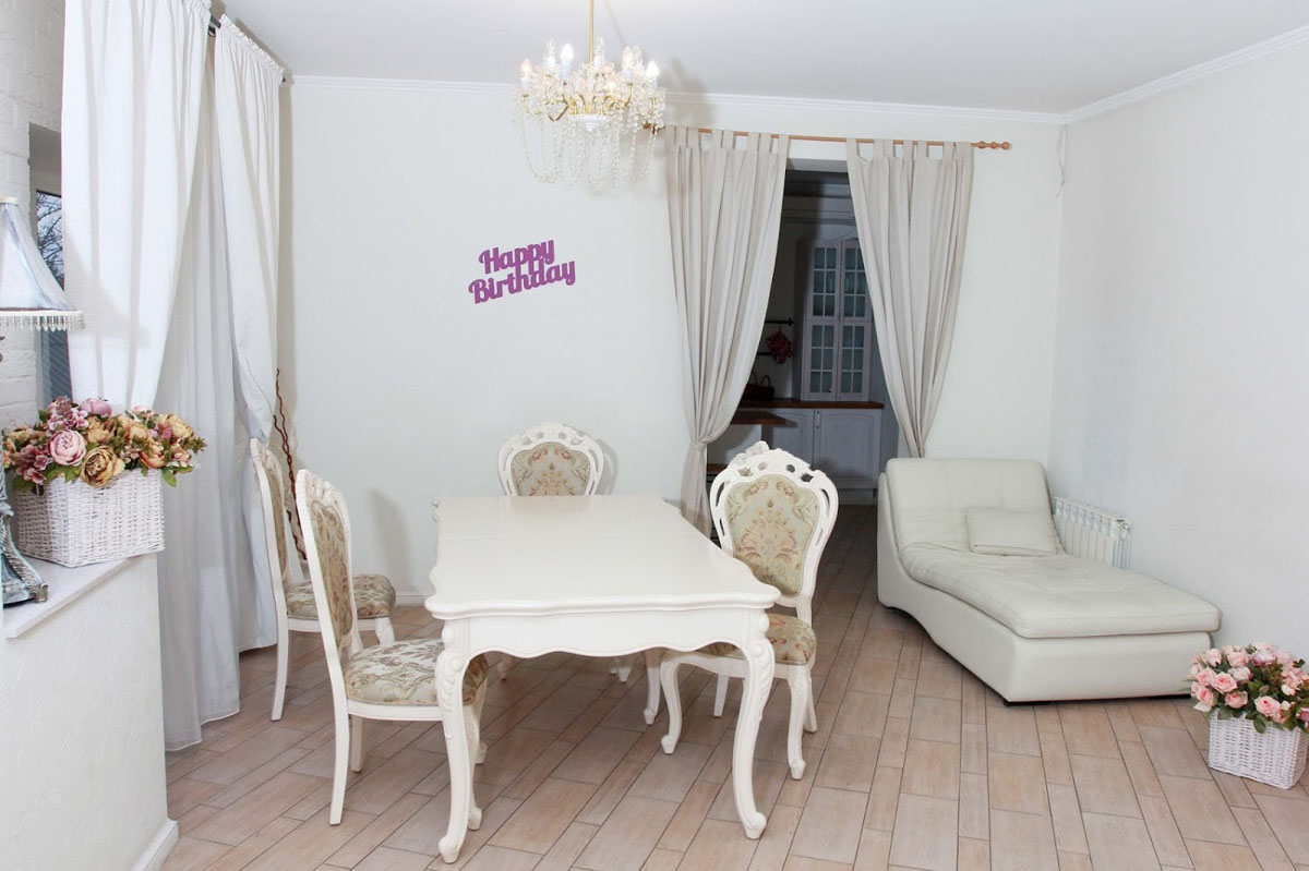 Основной зал — Студия Янг