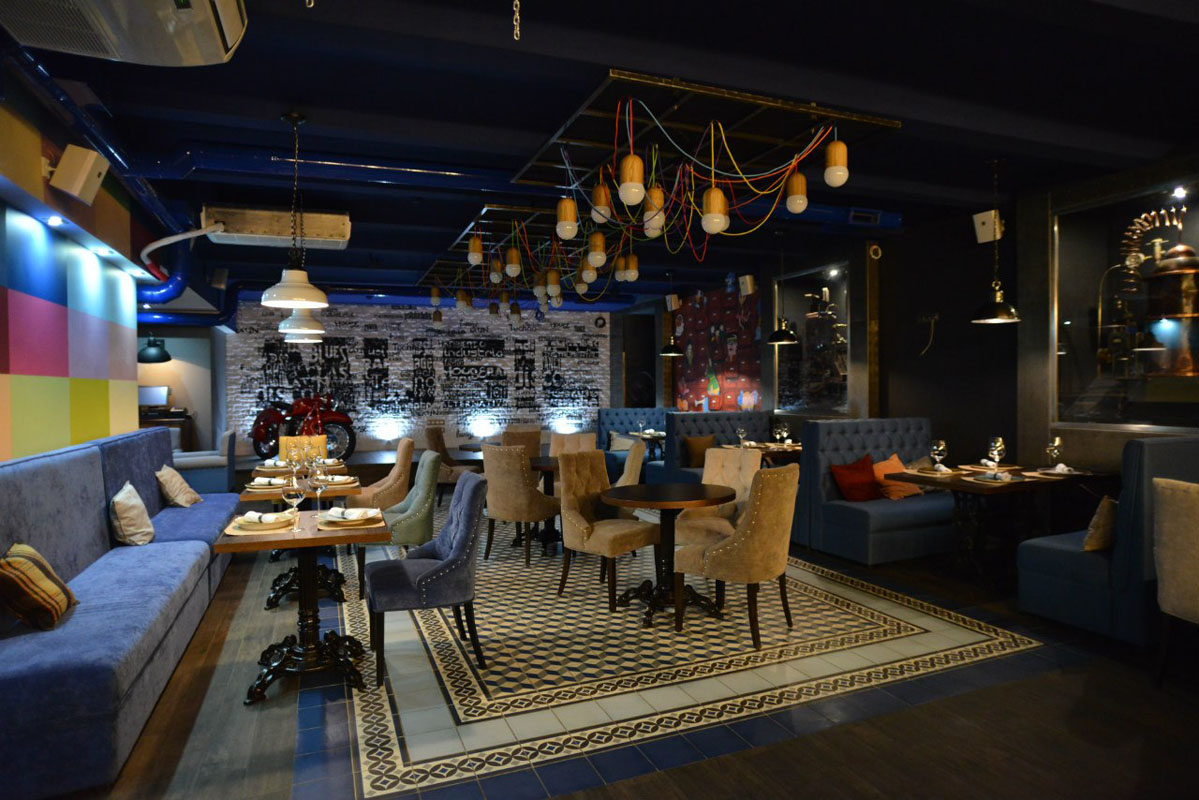 Основной зал — Паулинг