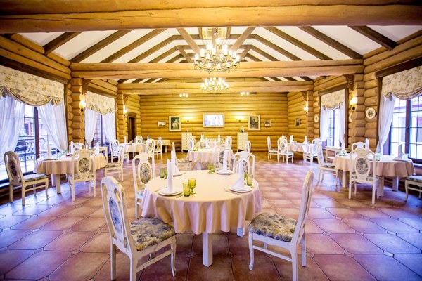 Сруб №4 — интерьер зала