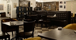 Основной зал — интерьер зала