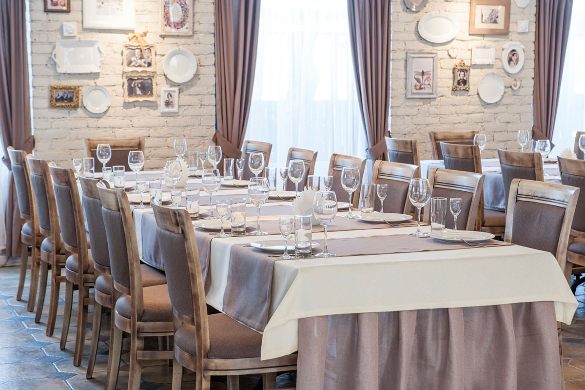 Ресторан Самовар — Основной зал, фото банкетного зала