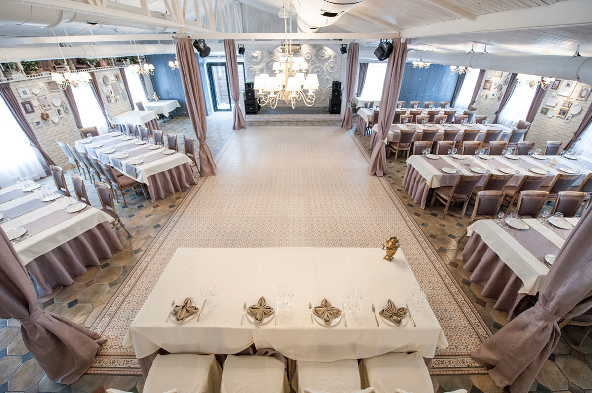 Основной зал — Ресторан Самовар