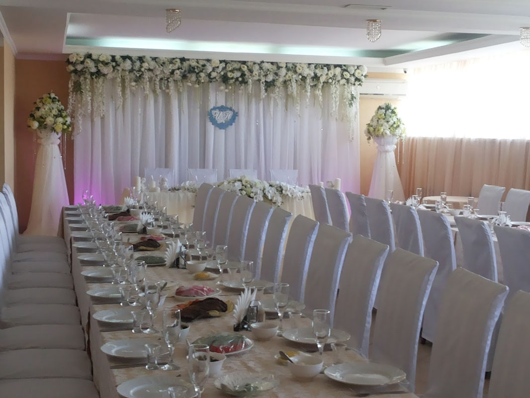 Основной зал — Эллада