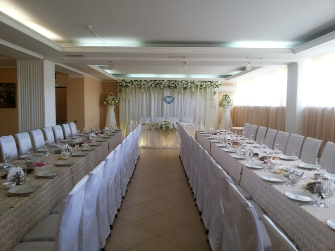 Основной зал — Эллада