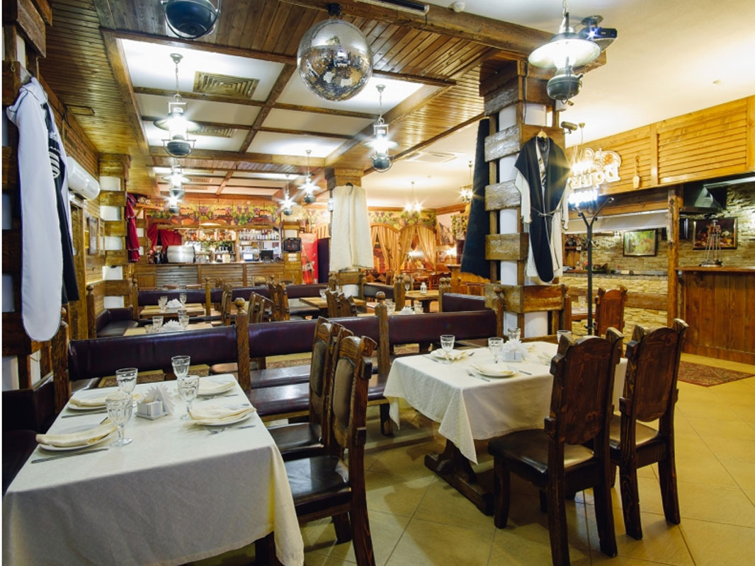 Большой зал — Кинтаури