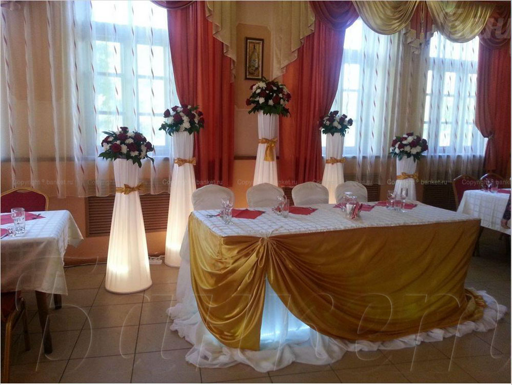 Основной зал — Кафе Лесная сказка