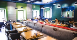 Основной зал — интерьер зала