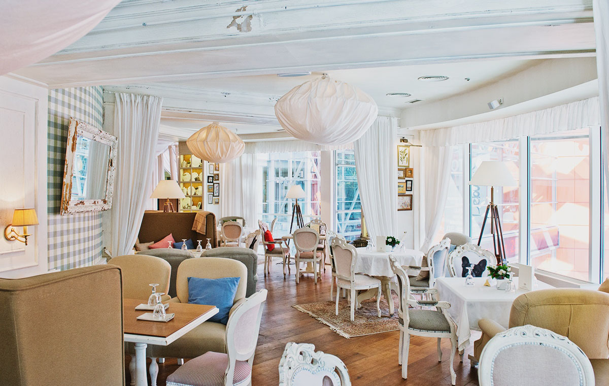 Основной зал — Мезонин