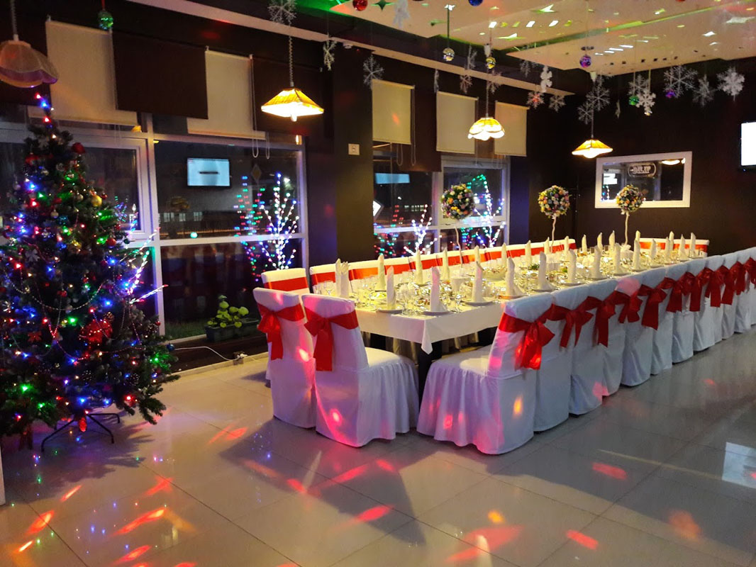 Основной зал — Дилиф