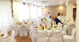 Основной зал — интерьер зала