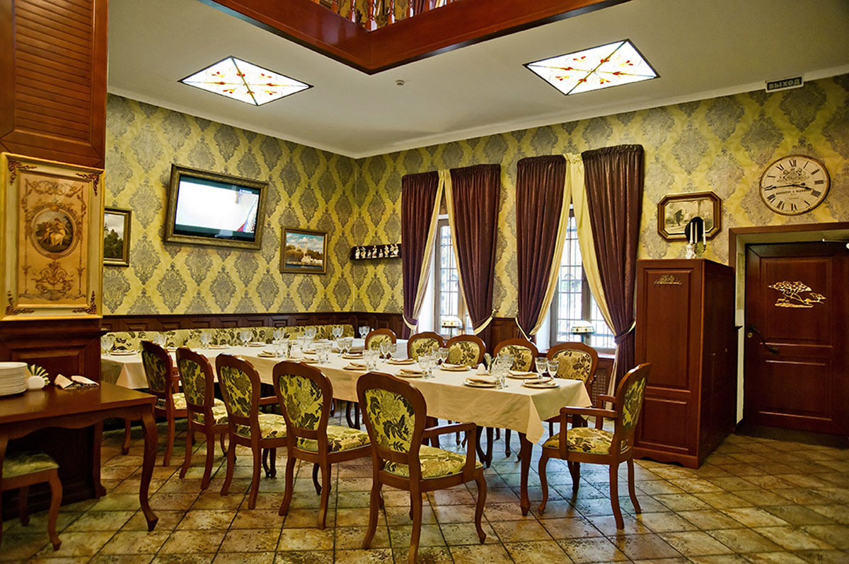 Основной зал — Виски