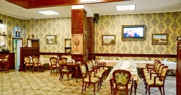 Основной зал — интерьер зала