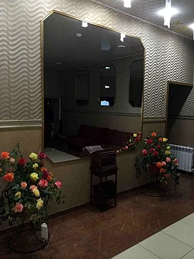 VIP-зал — Восток
