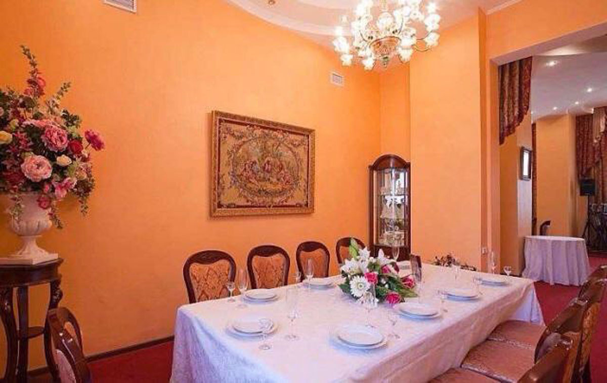 Зал на 60 человек