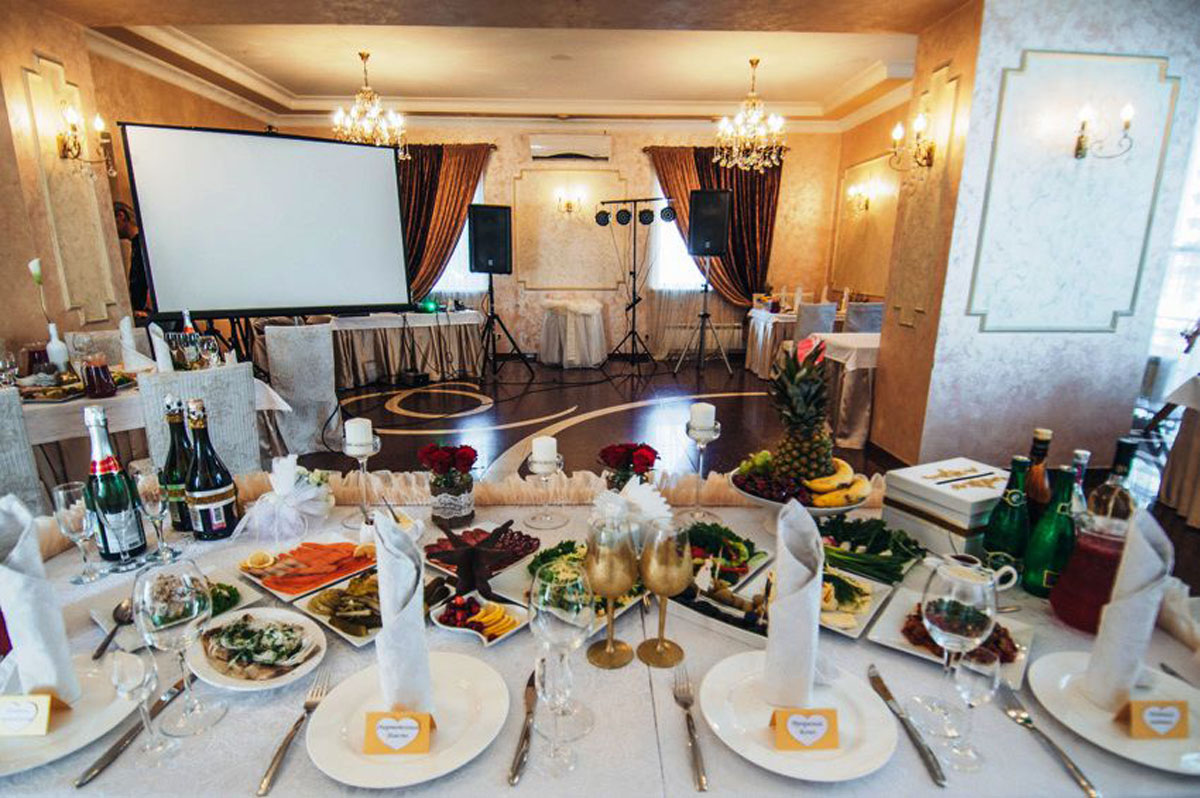 Основной зал — Шашлычный мир