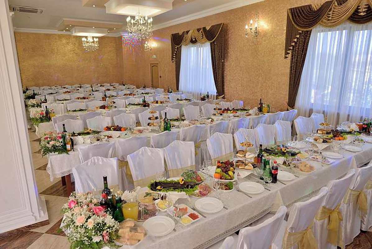 Основной зал — Верона