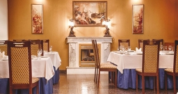 Зал на 50 человек